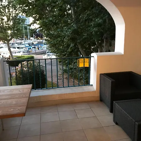 Apartament Luminoso Sulla Darsena Portoverde *